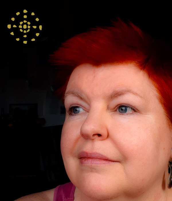 Portrait Stephanie Jans, Schamanin des Wortes, 2026